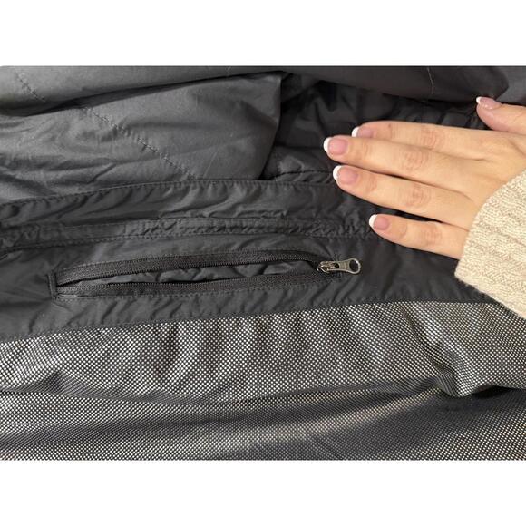 Columbia Women's Alpine Traverse Jacket, Medium - Picture 6 of 7